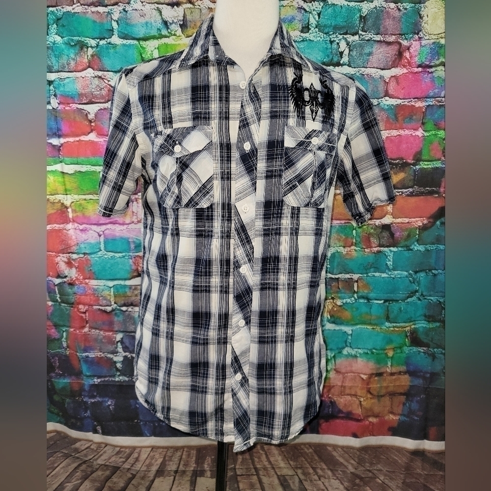 𝅺helix Men’s Short Sleeve Button-down Plaid Shirt Size Medium